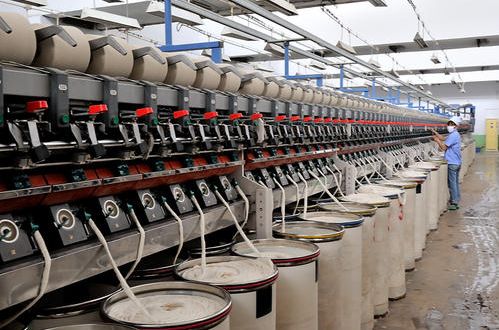 紡織印染消泡劑的消泡原理與生物飼料研發的關聯